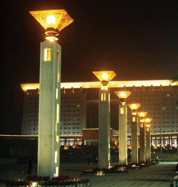 广场榴莲视频污版夜景照明案例效果图